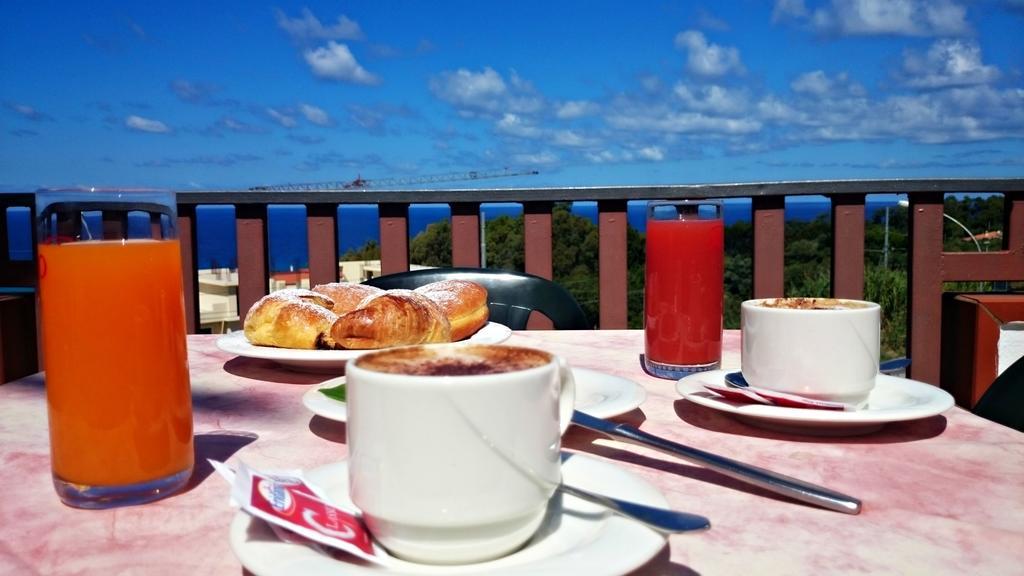 San Carlo - Terrazzo Sul Mare Con Ristorante E Pizzeria Bed and Breakfast Zambrone Buitenkant foto