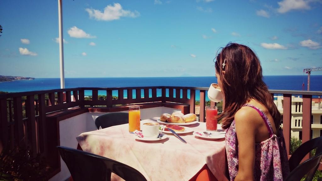 San Carlo - Terrazzo Sul Mare Con Ristorante E Pizzeria Bed and Breakfast Zambrone Buitenkant foto